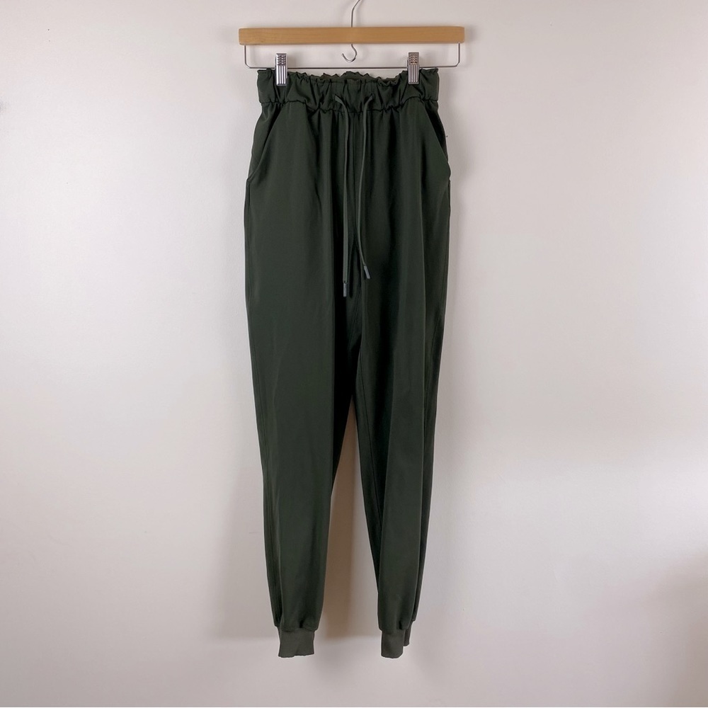 Lululemon Stretch High-Rise Jogger Dark Olive